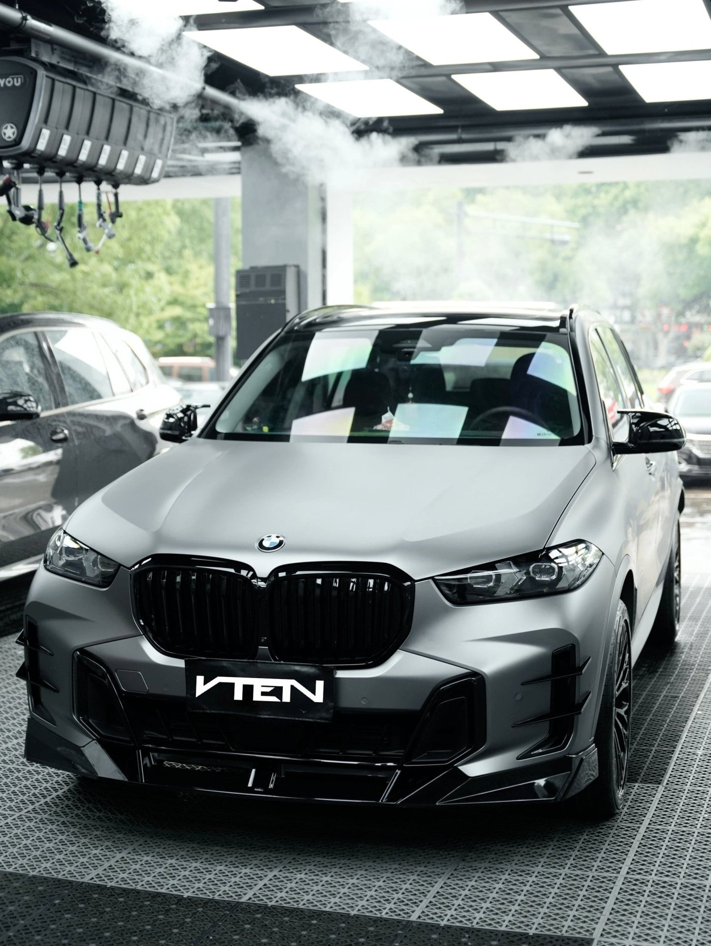 BMW X5 G05 LCI 2024+ PP GLOSS BLACK FRONT LIP - VTEN EUROPE