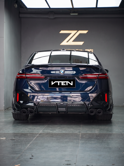 BMW 5 SERIES G60 GLOSS BLACK REAR DIFFUSER