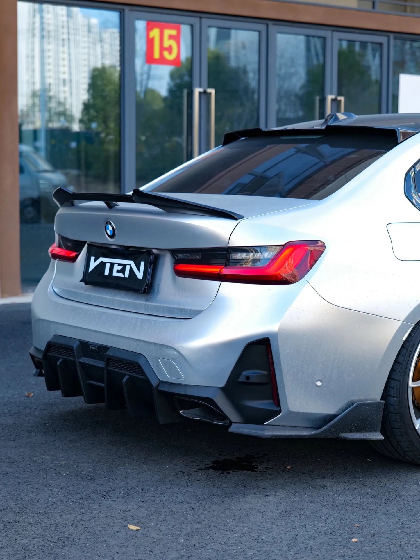 BMW 3 SERIES G20 LCI 2023+ GLOSS BLACK REAR DIFFUSER V2 - VTEN EUROPE