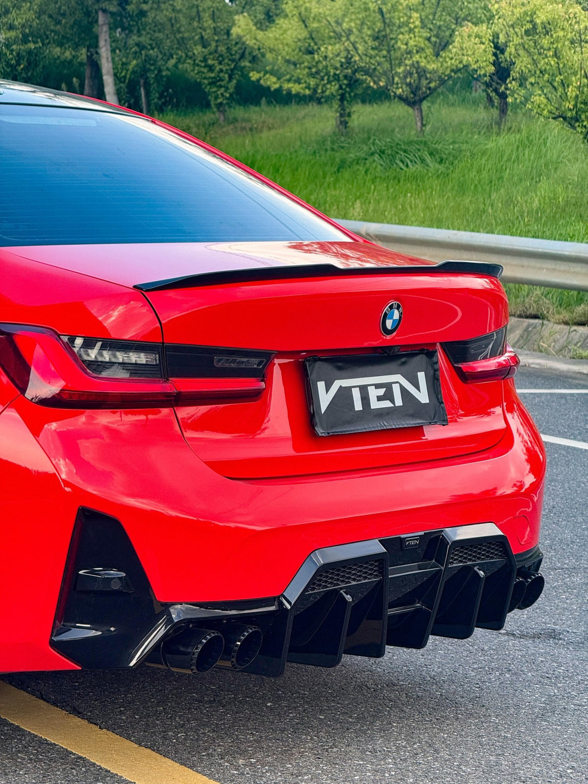 BMW 3 SERIES G20 LCI 2023+ GLOSS BLACK REAR DIFFUSER V2 - VTEN EUROPE
