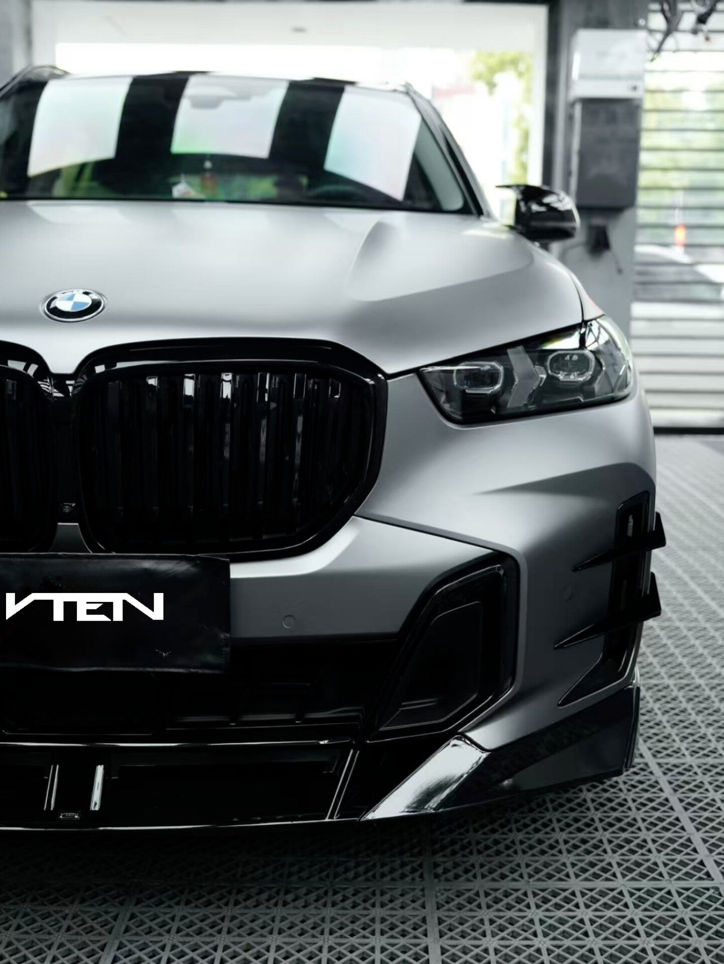 BMW X5 G05 LCI 2024+ PP GLOSS BLACK FRONT LIP - VTEN EUROPE