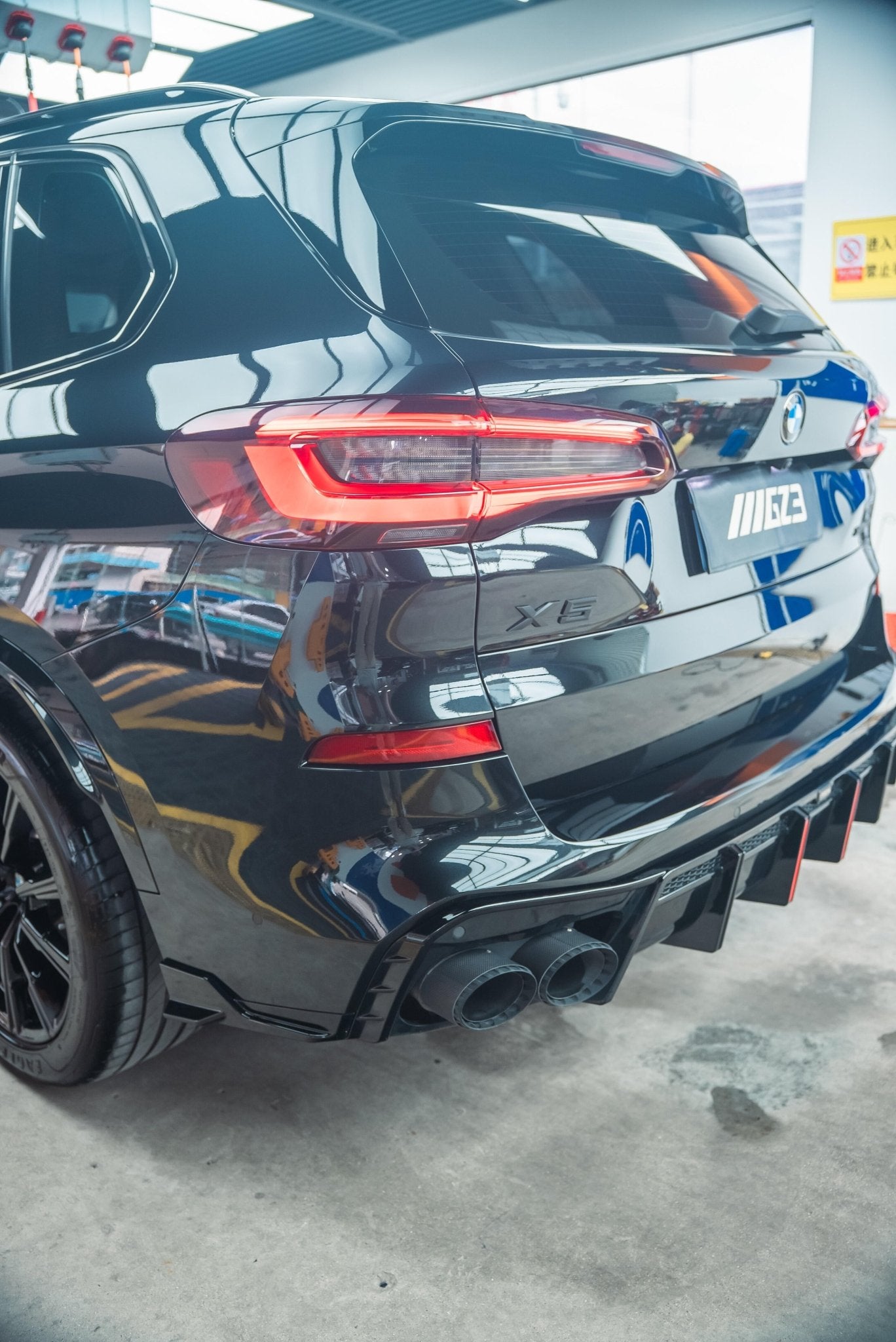 BMW X5 G05 PRE-LCI PP GLOSS BLACK REAR DIFFUSER - VTEN EUROPE