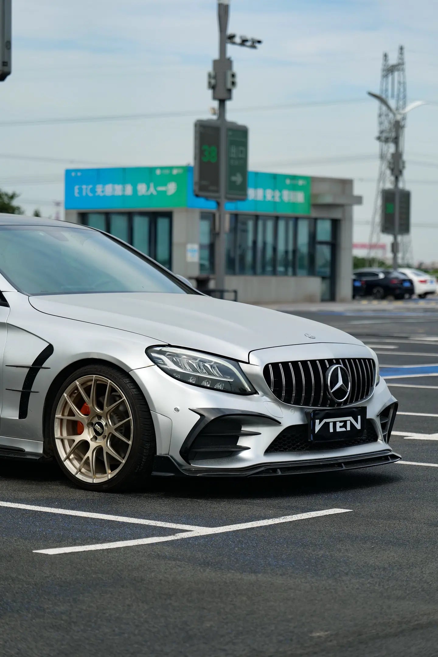 MERCEDES BENZ C CLASS W205 SEDAN GLOSS BLACK PP FRONT LIP
