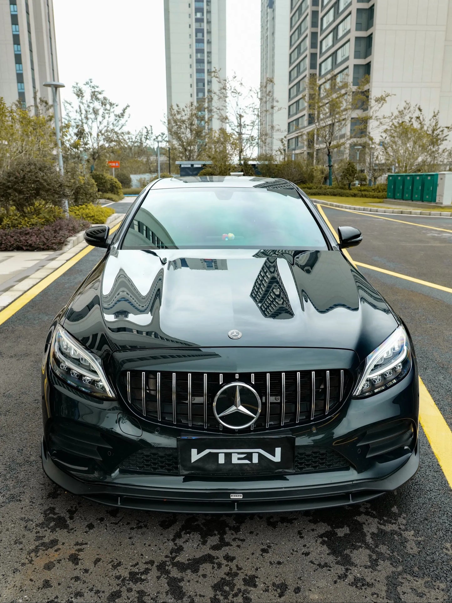 MERCEDES BENZ C CLASS W205 SEDAN GLOSS BLACK PP FRONT LIP