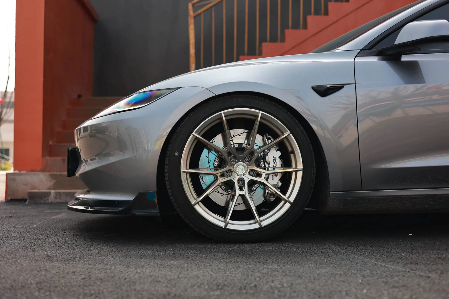 TESLA MODEL 3 HIGHLAND 2023+ PP GLOSS BLACK FRONT LIP - VTEN EUROPE