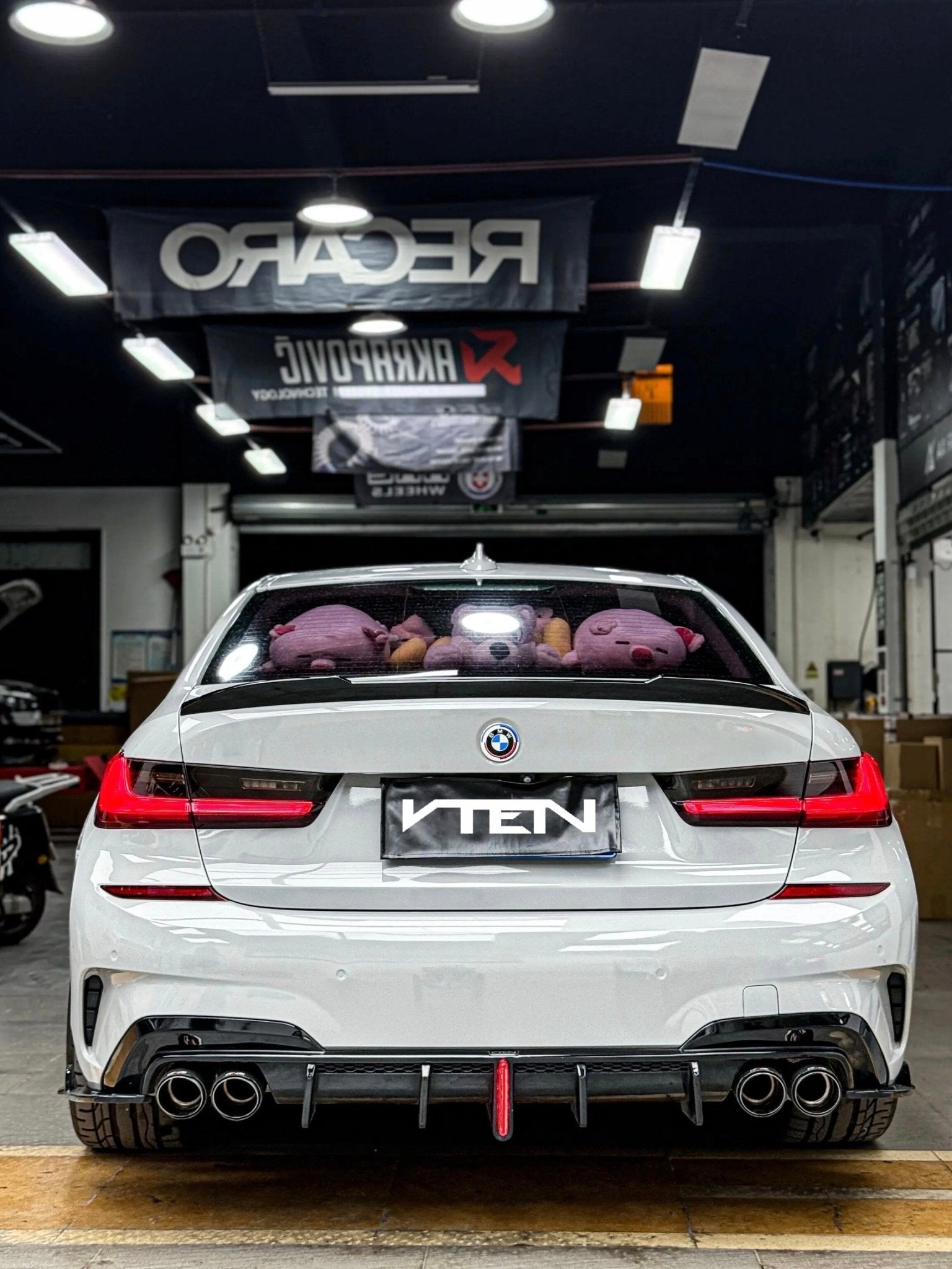 VTEN - BMW 3 SERIES G20 PRE - LCI GLOSS BLACK LED REAR DIFFUSER - VTEN EUROPE